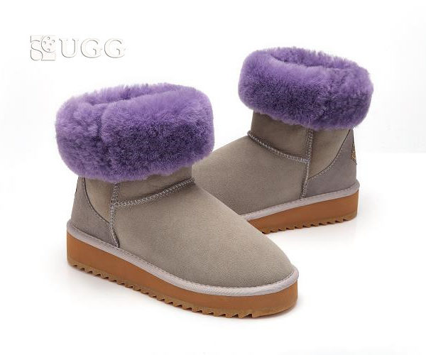 light purple uggs